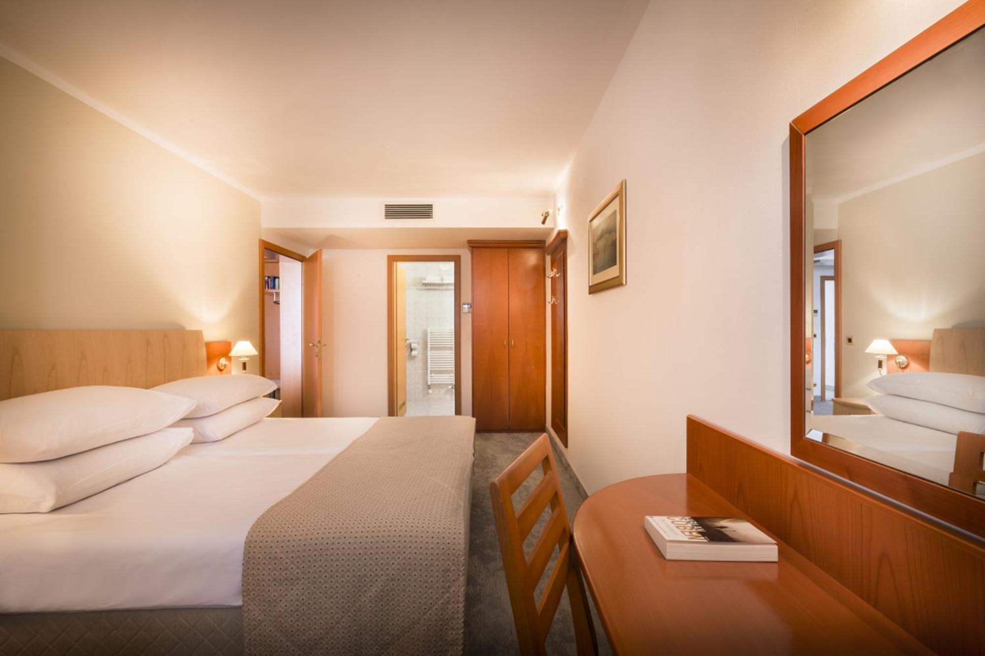 Sunny Baska Residence By Valamar, Ex Zvonimir Quarto foto